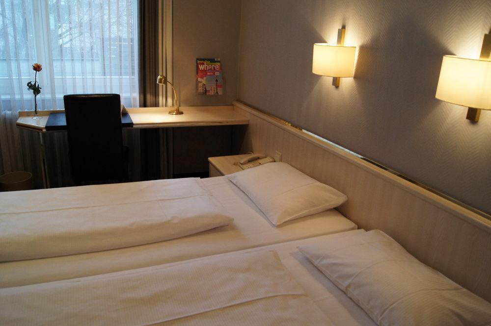 Berlin Plaza Hotel Am Kurfuerstendamm Ngoại thất bức ảnh