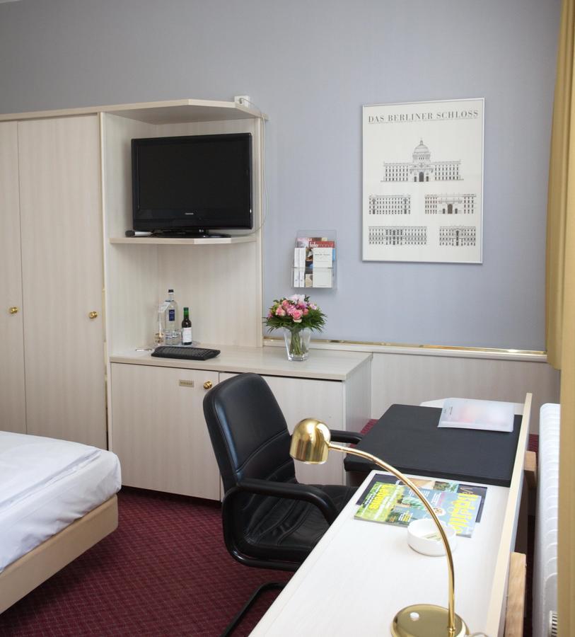Berlin Plaza Hotel Am Kurfuerstendamm Ngoại thất bức ảnh